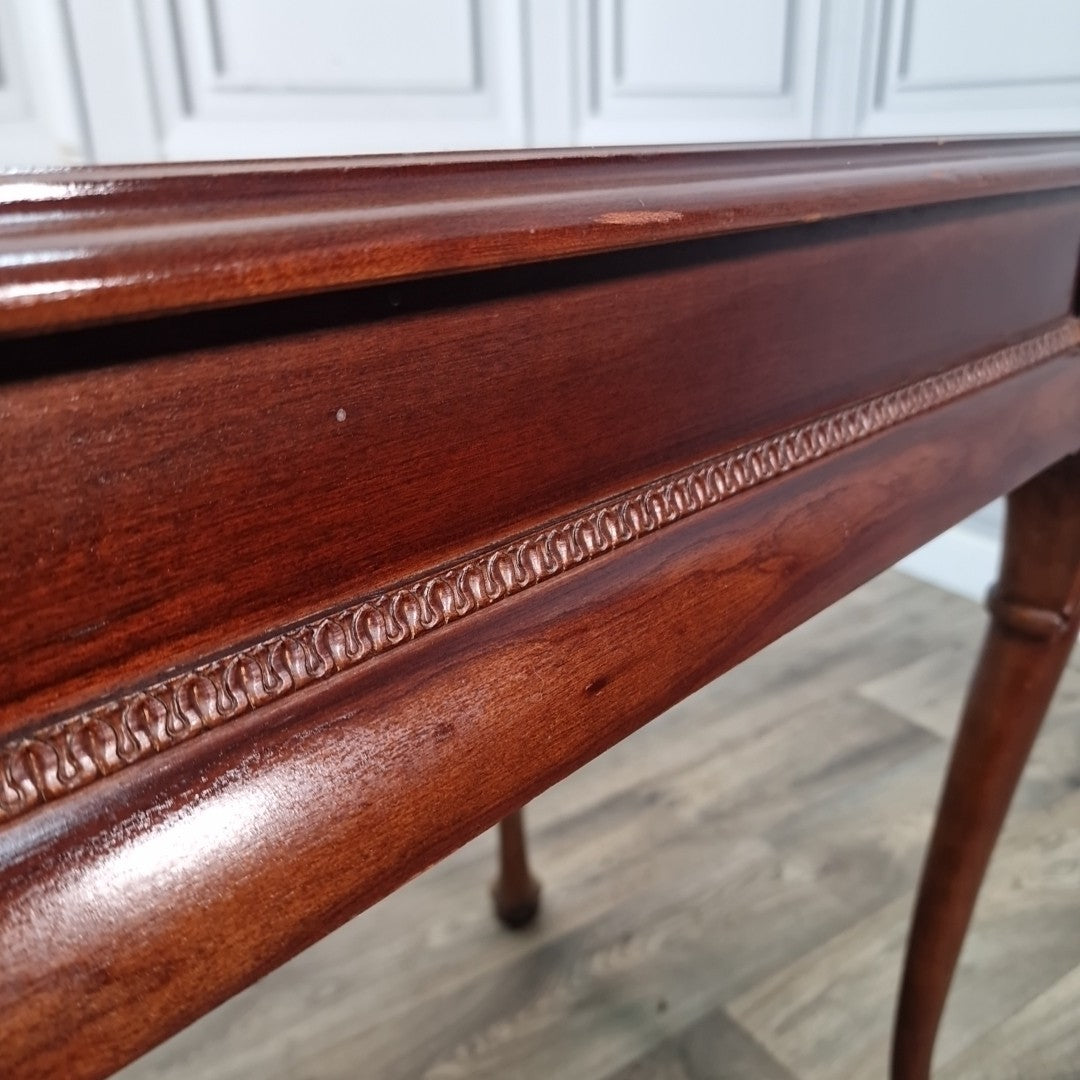 Vintage Antique Queen Anne Style Mahogany Side Table Pull-Out Slide - Cabroile