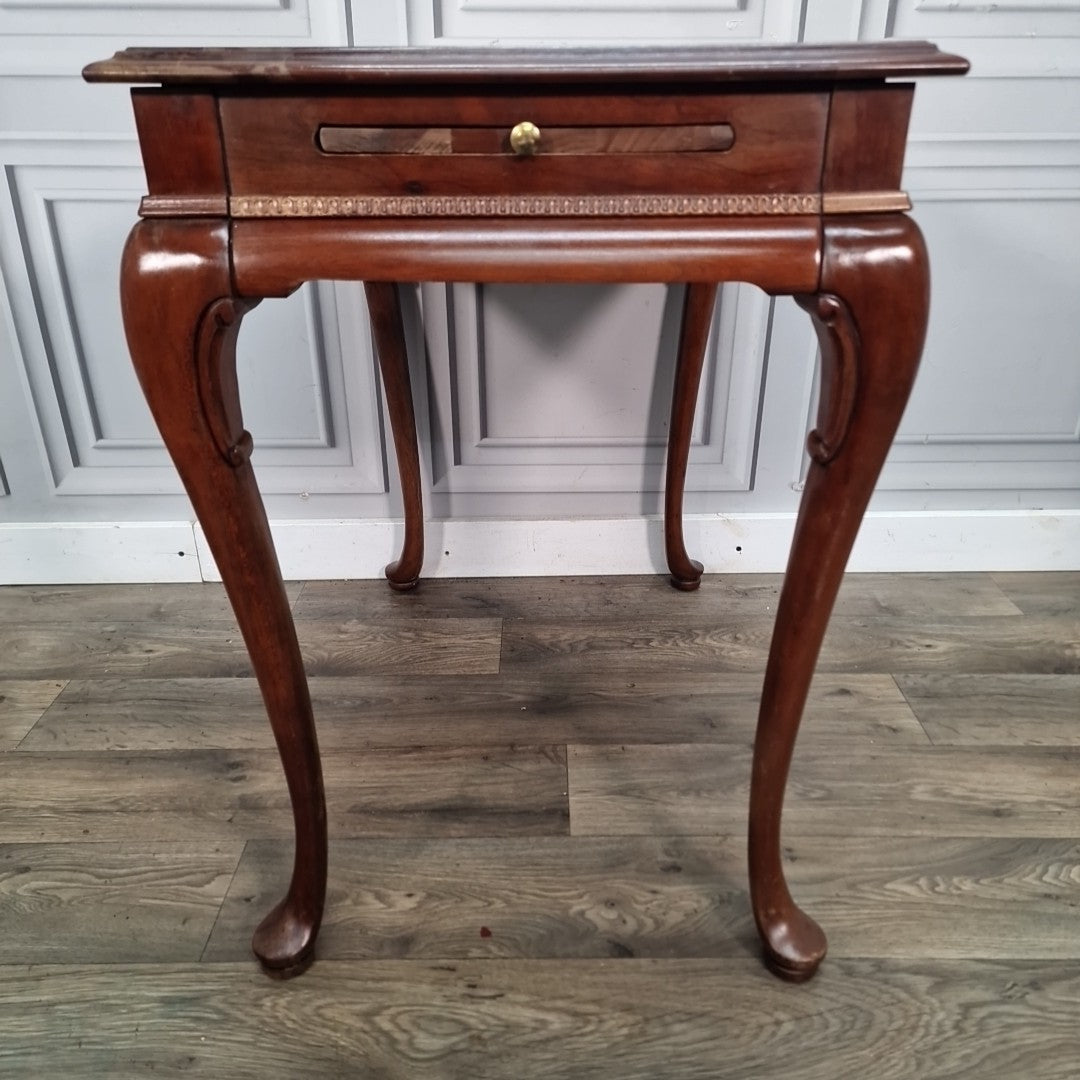 Vintage Antique Queen Anne Style Mahogany Side Table Pull-Out Slide - Cabroile